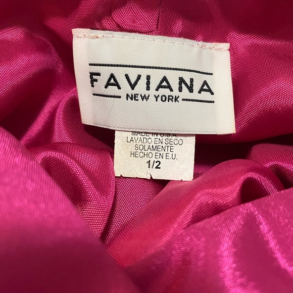 💕 Fuschia open back dress/gown 💕 - Picture 5 of 5